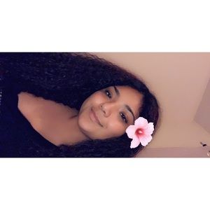 Meet your Posher, Maria